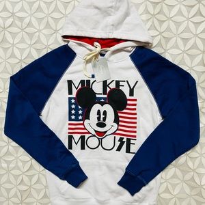 NWT (S) Disney hoodie